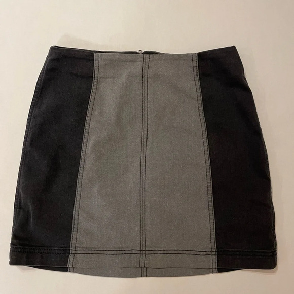 Free People black & gray denim skirt size 8 - Picture 1 of 4
